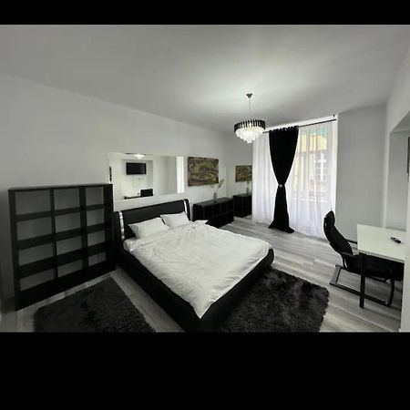 Piata Libertatii Apartament 1 Room Τιμισοάρα Εξωτερικό φωτογραφία